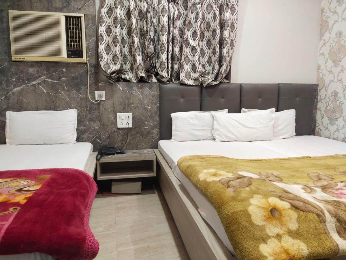 Hotel Gateway Kailash Waranasi Zewnętrze zdjęcie