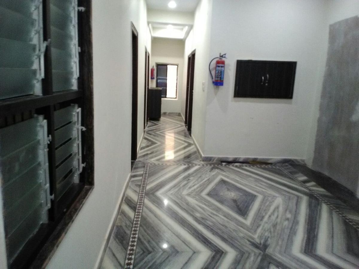 Hotel Gateway Kailash Waranasi Zewnętrze zdjęcie